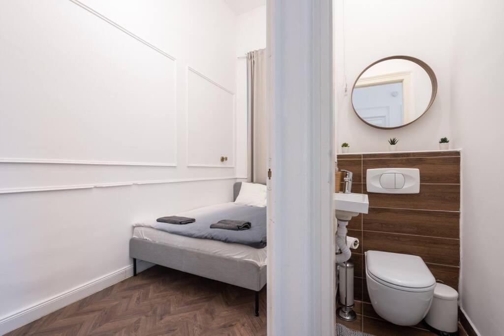 Stylish Apartment In The City Center Βουδαπέστη Εξωτερικό φωτογραφία